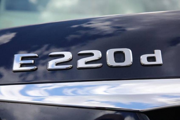 MERCEDES  E 220 d  143 KW  Leistungskit mit TÜV